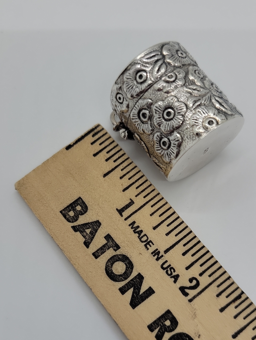 Sterling Silver Chatelaine Trinket - Picture 4 of 4